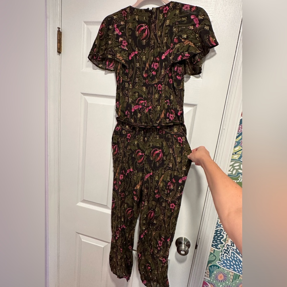 Ett:Twa Anthropologie Brenda Green Gold Jumpsuit size 4
Boho cottagecore - Picture 5 of 10